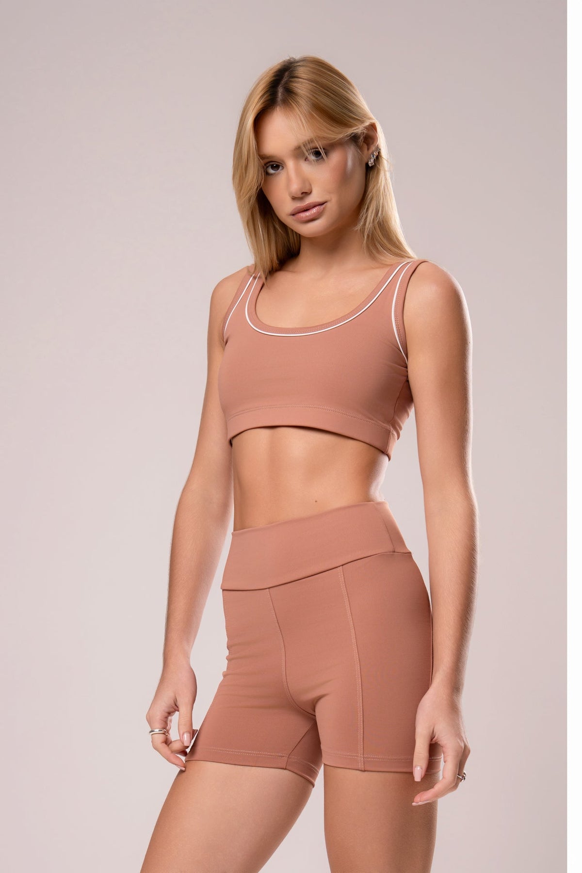 Damen Shorts & Top Set Arielle - Karamell